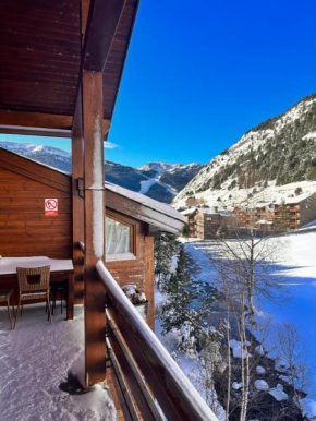 Exclusiva Cabaña en Incles - Vistas al Valle & Pistas de Ski Grandvalira - Free Parking
